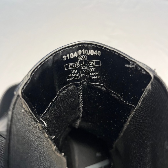 Zara Leather Pull On Boots - Picture 5 of 9